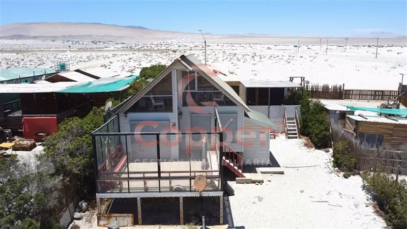 En Venta Terreno con dos casas Independientes, Rodillo