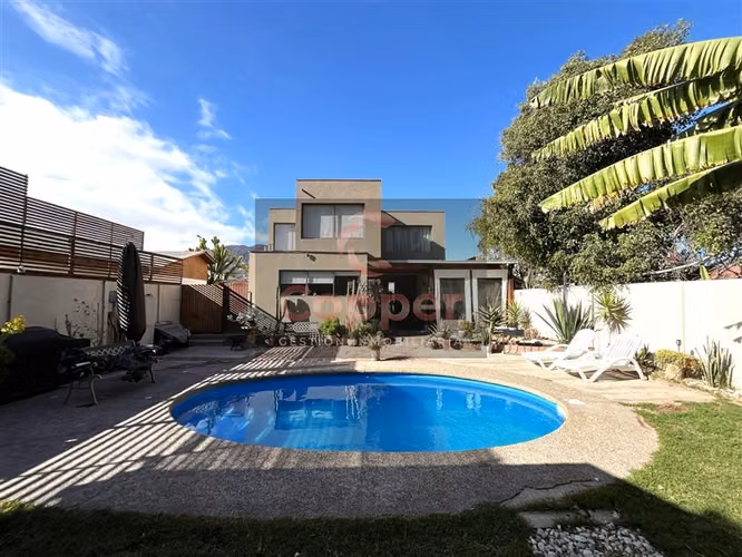 Casa en venta de 4 dorm. en Copiapó