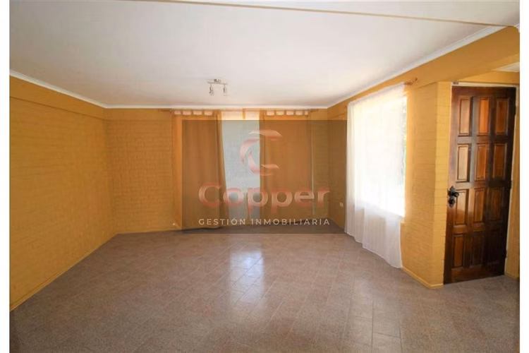 Casa en venta de 5 dorm. en Copiapó