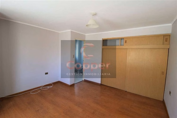 Casa en venta de 5 dorm. en Copiapó