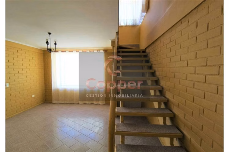 Casa en venta de 5 dorm. en Copiapó