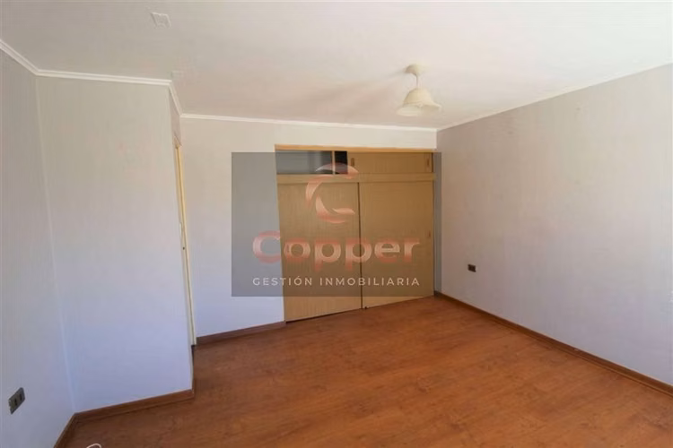 Casa en venta de 5 dorm. en Copiapó