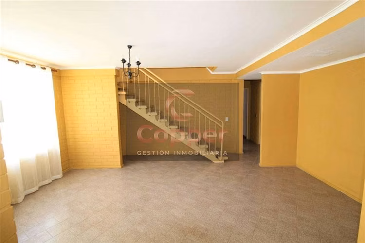Casa en venta de 5 dorm. en Copiapó