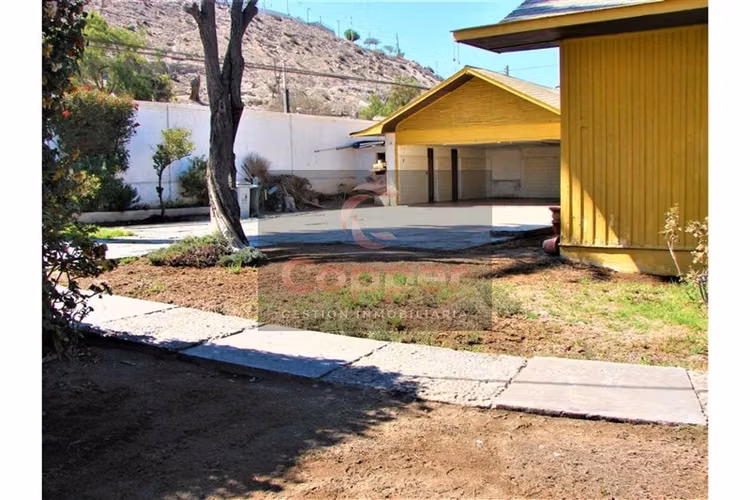 Casa en venta de 7 dorm. en Vallenar