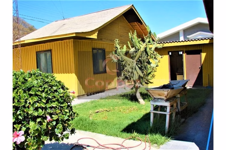 Casa en venta de 7 dorm. en Vallenar