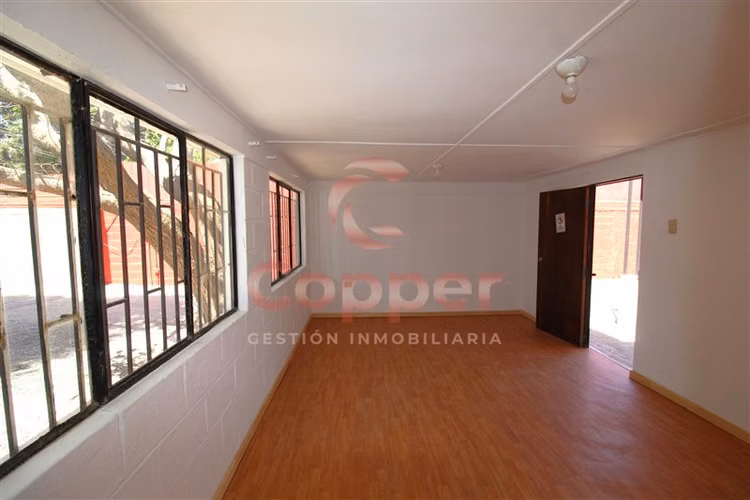 Se Arrienda Galpón con Oficinas, Sector Oriente, Copiapó
