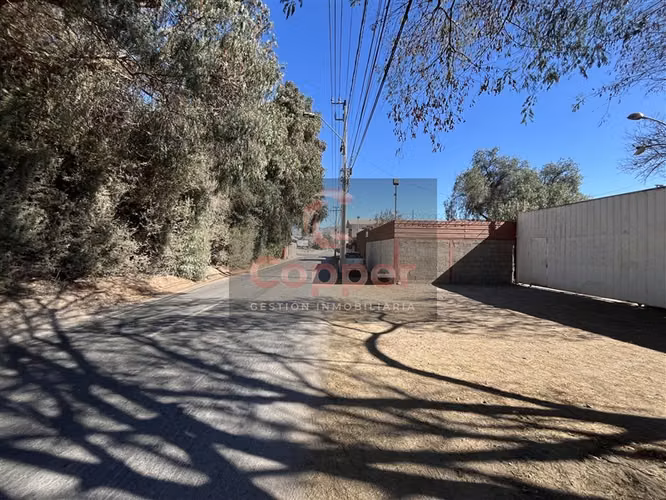 Se Arrienda Galpón con Oficinas, Sector Oriente, Copiapó