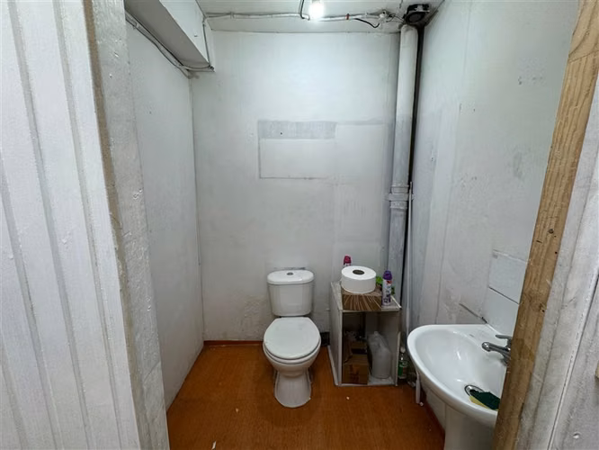 Pleno corazón de Patronato, excelente local en arriendo . - Imagen 16