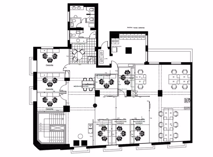 273 m2 Oficinas Metro Los Leones / Providencia