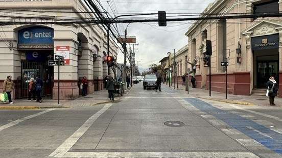 Local con Ubicacion Estrategica ideal Retail o todo Comercio