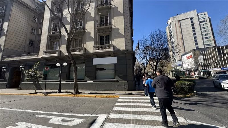 Gran Local Esquina Av. Providencia / Lyon - Imagen 27