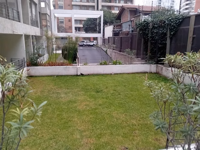 EXCELENTE Departamento ,Recibos, 3 dormitorios , escritorio