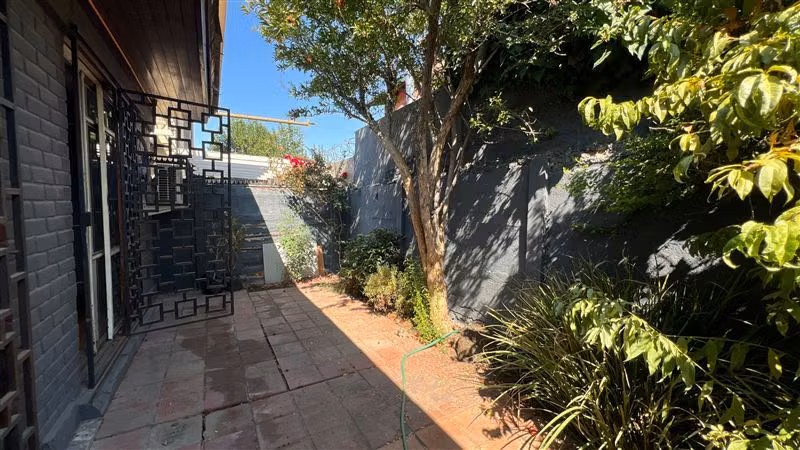 Local 111 M2 Const. 240 Terreno Frente Cobres De Vitacura