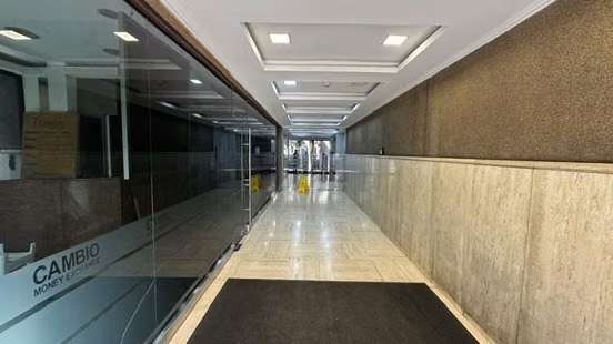 Gran Oficina en arriendo sector Bolsa de Comercio,opción Vta