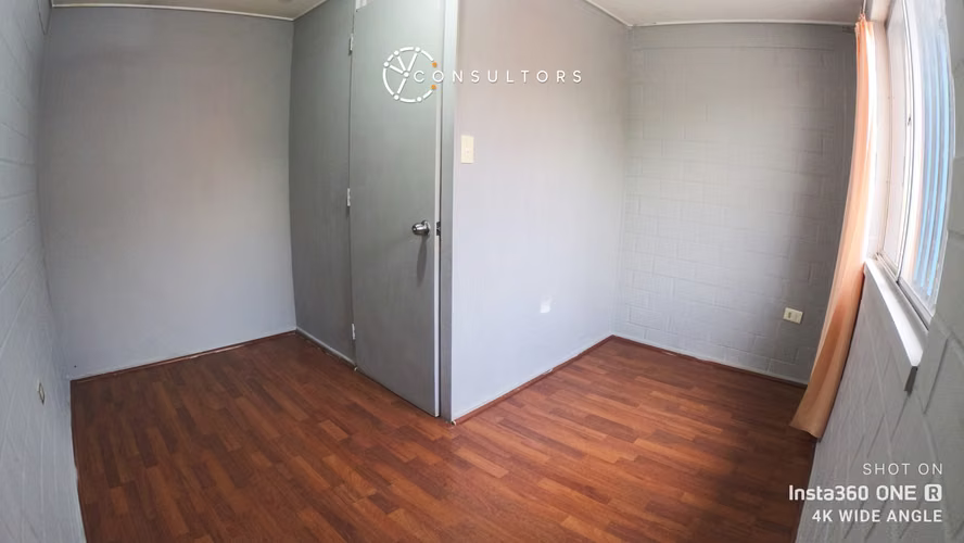 Arriendo Casa Pasaje Tokio, Quilicura / Estacionamiento