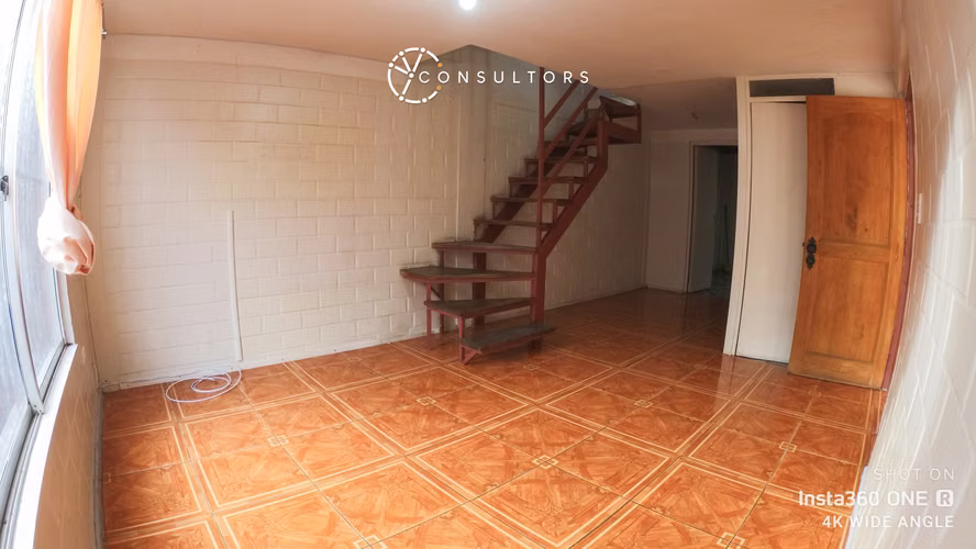 Arriendo Casa Pasaje Tokio, Quilicura / Estacionamiento