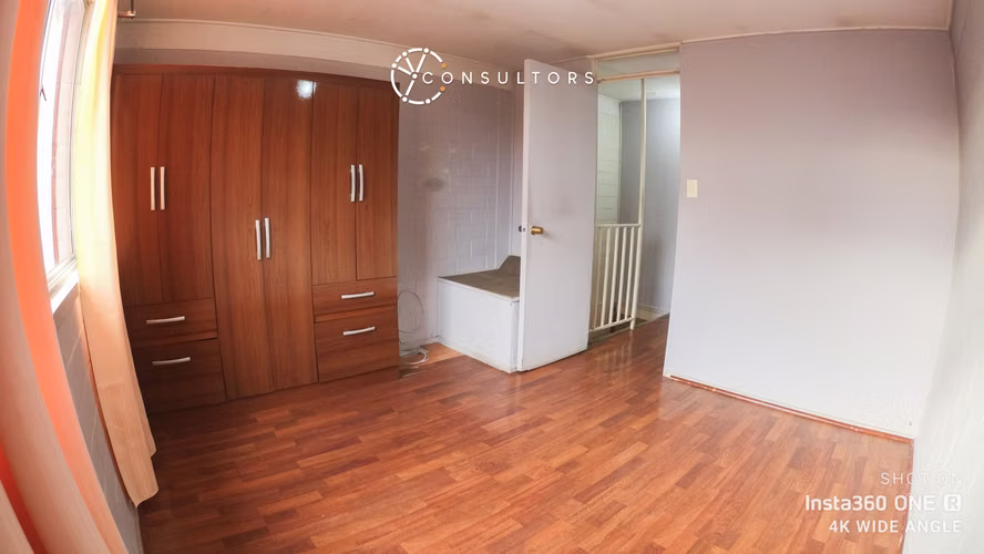 Arriendo Casa Pasaje Tokio, Quilicura / Estacionamiento