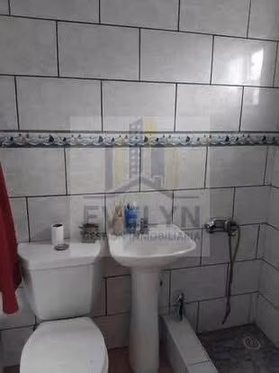  “¡Vendo parcela productiva en Alto Ramírez con casa, piscina y árboles frutales!”