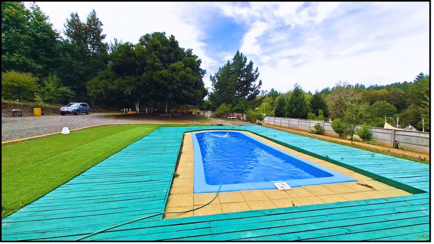 Amplia Parcela con piscina y Quincho.  (152176)