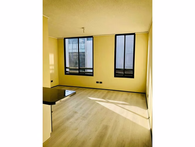 RENOVADO Studio con Bodega Stgo Centro (152207)