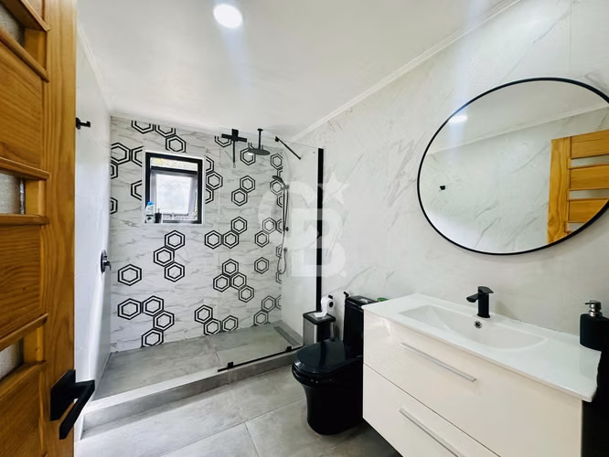 2 Casas Modernas en parcelación Lomas de Coihuin.