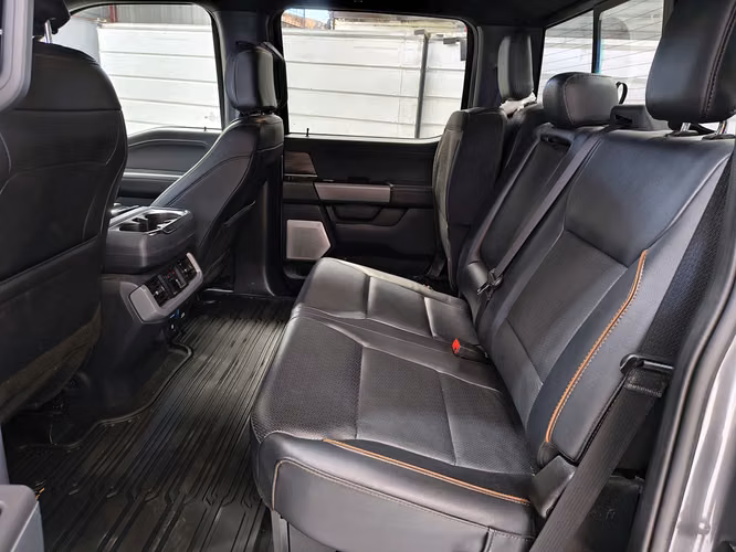 FORD F-150 2025 - Imagen 16