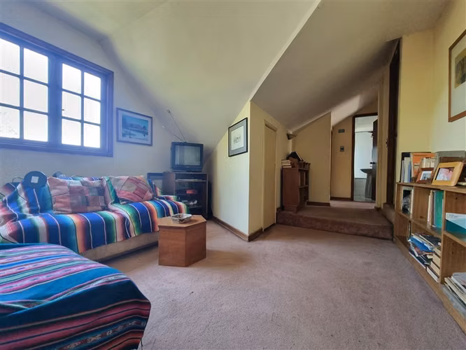 Casa en venta de 4 dorm. en La Reina