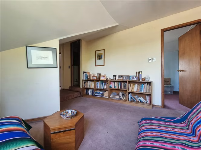 Casa en venta de 4 dorm. en La Reina