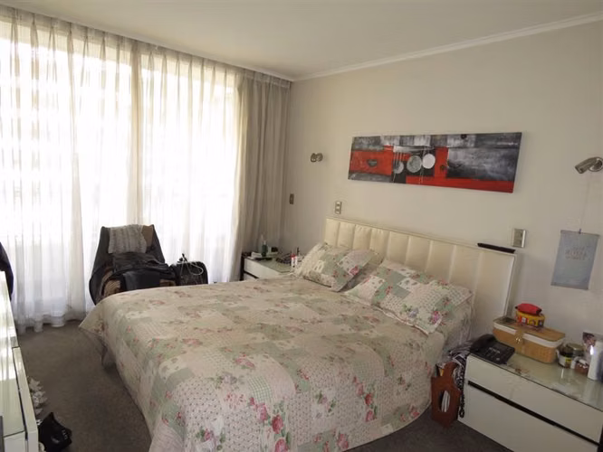 Departamento en venta de 4 dorm. en Las Condes