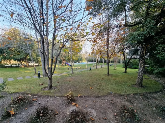 Departamento en venta de 4 dorm. en Las Condes