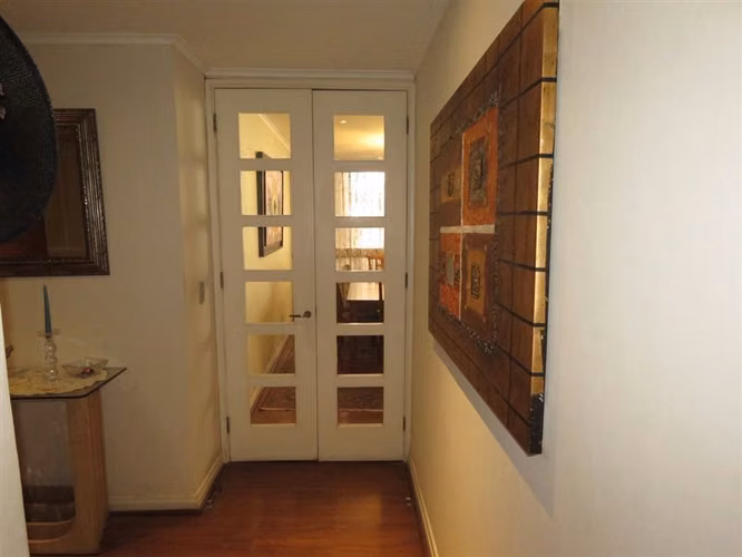 Departamento en venta de 4 dorm. en Las Condes
