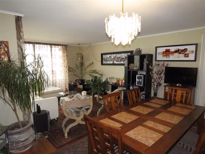 Departamento en venta de 4 dorm. en Las Condes