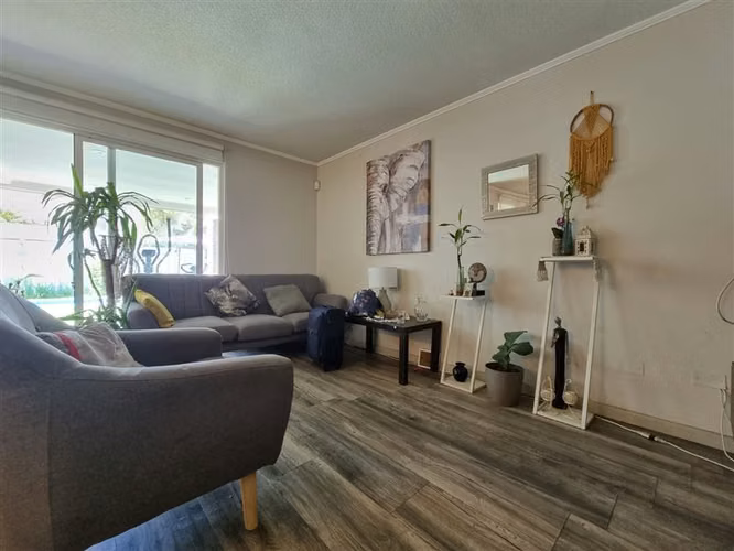 Casa en venta de 4 D y 3 B. en Lampa