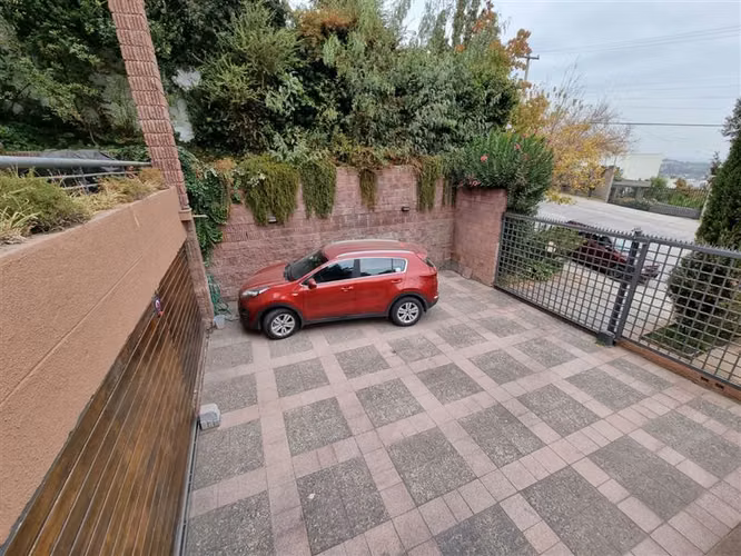 Espectacular Casa en venta de 7 dorm. en Las Condes
