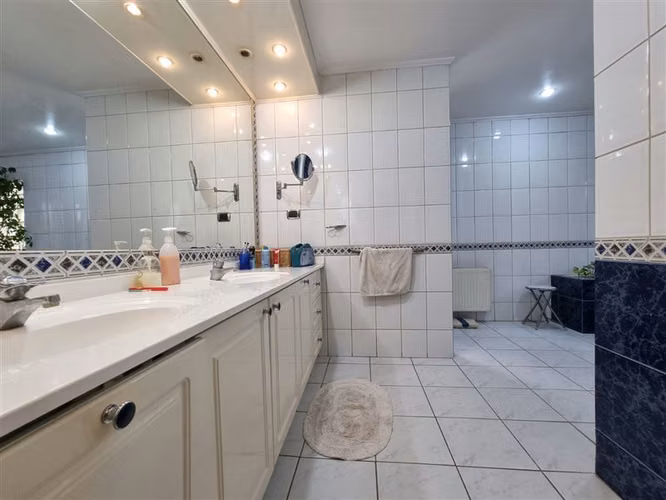 Espectacular Casa en venta de 7 dorm. en Las Condes