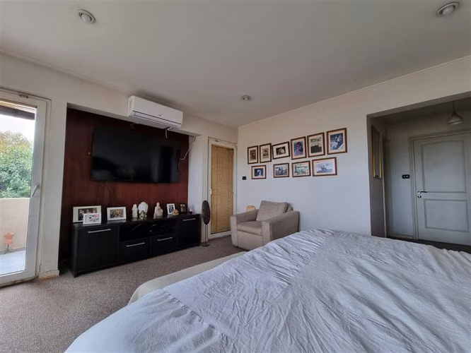 Espectacular Casa en venta de 7 dorm. en Las Condes