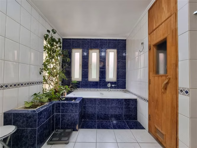 Espectacular Casa en venta de 7 dorm. en Las Condes
