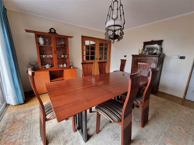 Espectacular Casa en venta de 7 dorm. en Las Condes