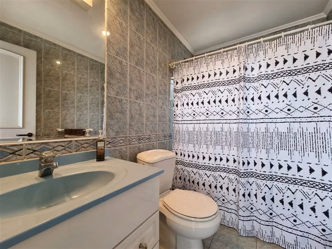 Espectacular Casa en venta de 7 dorm. en Las Condes