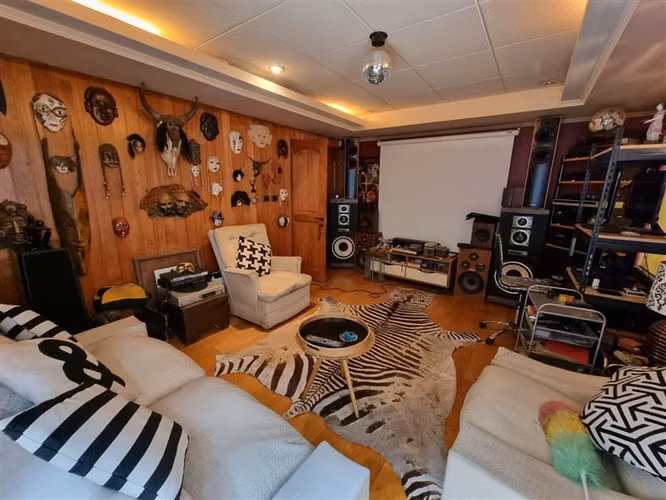 Espectacular Casa en venta de 7 dorm. en Las Condes
