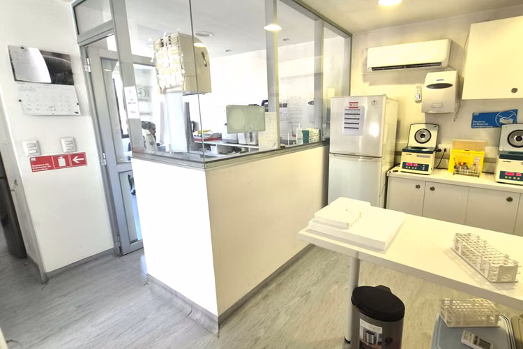 Casa Comercial en Vitacura! (152323)