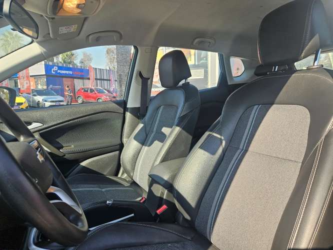 Chevrolet Tracker 1.2T LTZ R 4X2 AT 5P 2025 - Imagen 12