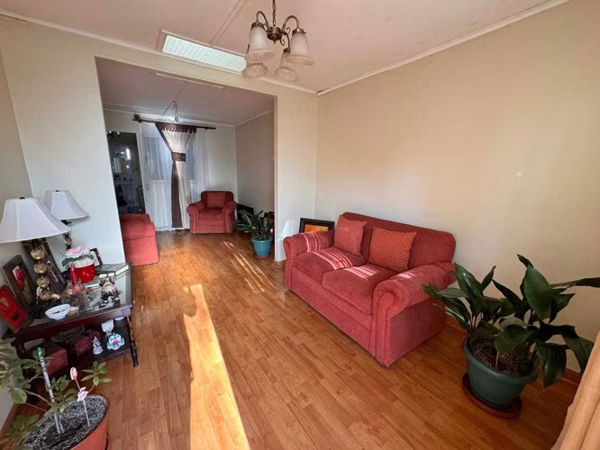 excelente casa remodelada (104457)