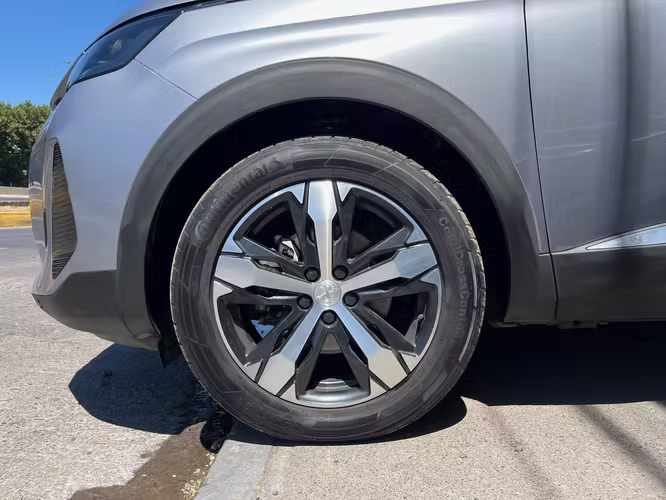 PEUGEOT 3008 ALLURE 1.6 THP 165 AUTO 2023