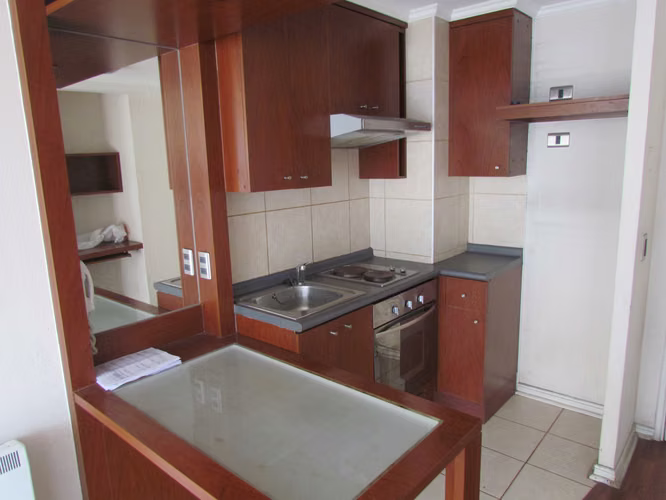 1Dormitorio, Terraza, al lado Metro Santa Ana (152418)