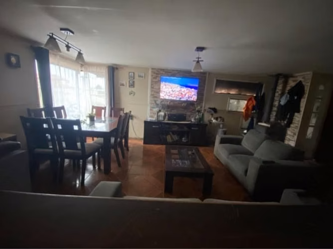 CASA EN VENTA - VILLA LOS LABRADORES.-