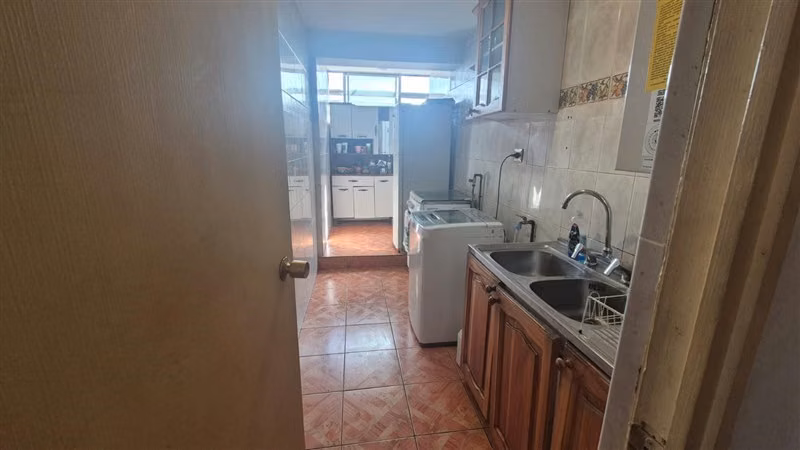 Departamento en venta de 3 dorm. en Las Condes