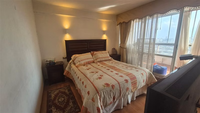Departamento en venta de 3 dorm. en Las Condes