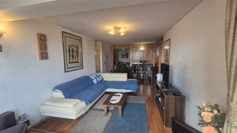 Departamento en venta de 3 dorm. en Las Condes