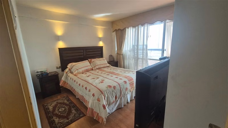 Departamento en venta de 3 dorm. en Las Condes